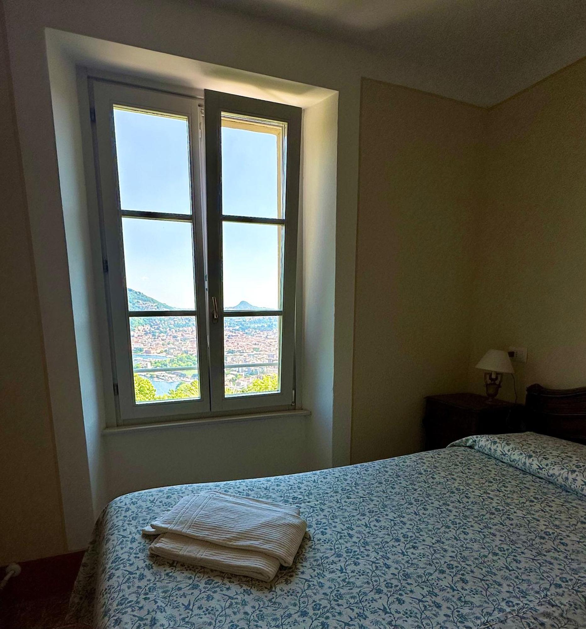 Adelaide Lakeview Bed & Breakfast *